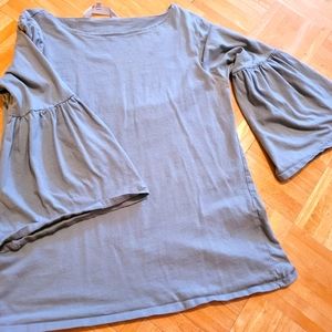 Womens big sleeve top